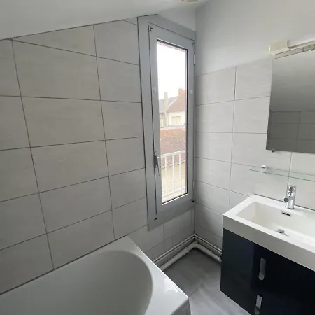 Apartment Avec Wi-fi Proche Des Thermes De La Roche-Posay